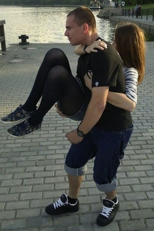This woman is not holding the man