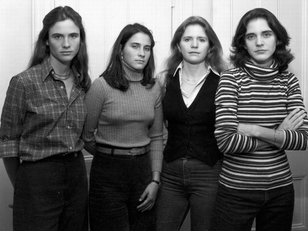Four Sister In 1977 (Credit Nicholas Nixon)