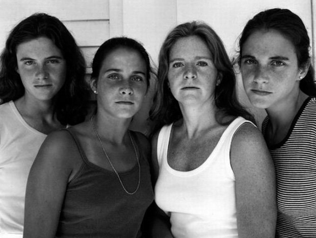 Four Sister In 1978 (Credit Nicholas Nixon)