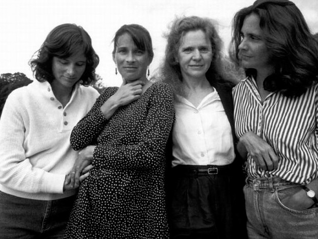 Four Sister In 1992 (Credit Nicholas Nixon)
