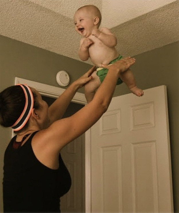 Cute Babies Learn The Art Of Flyting