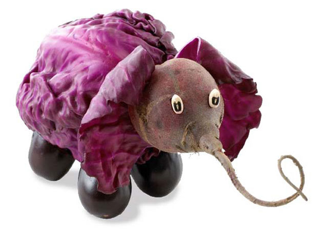 Elephant Sculptures made From Vegetable