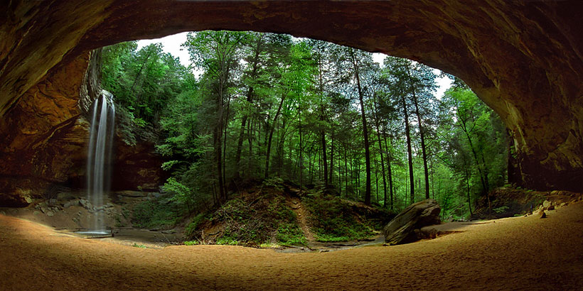Ash Cave in Ohio
