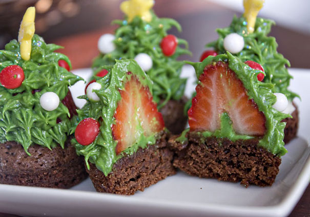 A fruit/strawberry christmas tree