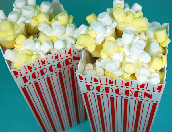 Popcorn cupcakes to watch a film