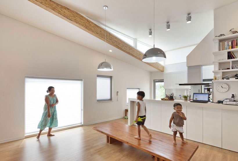 Panorama House: A Futuristic House Where Children Can Grow Up Having Fun