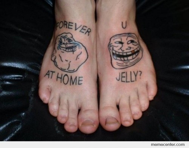 A fan of 9gag tattoo