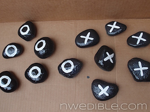 Make a Tic Tac Toe outdoors