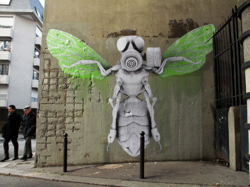 A Parisian Artist Combines Nature His Street Artwork (Photo Gallery)