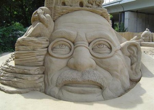 gandhi Amazing Sand Sculptures On The Beaches