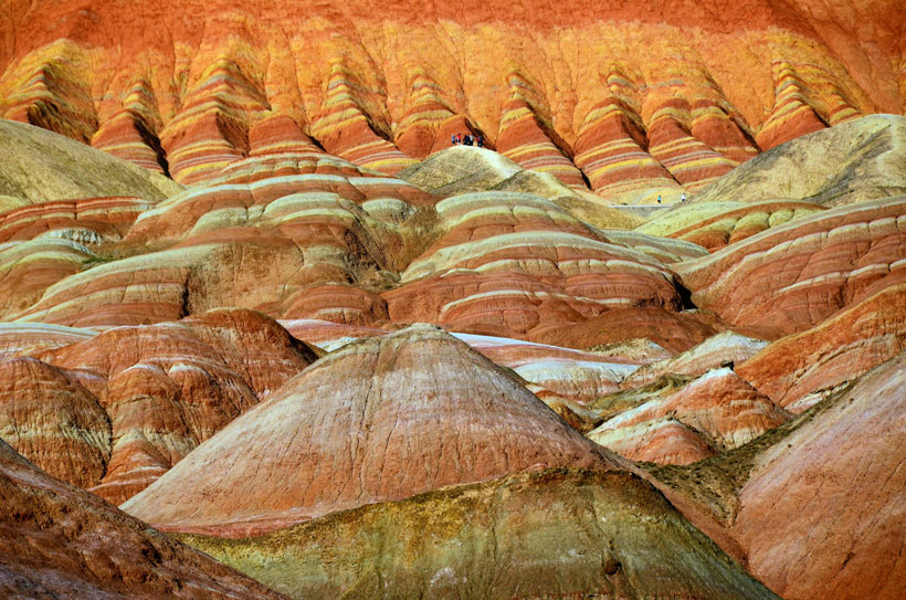 Discover The Most Spectacular Colored Mountains In The World (Photo