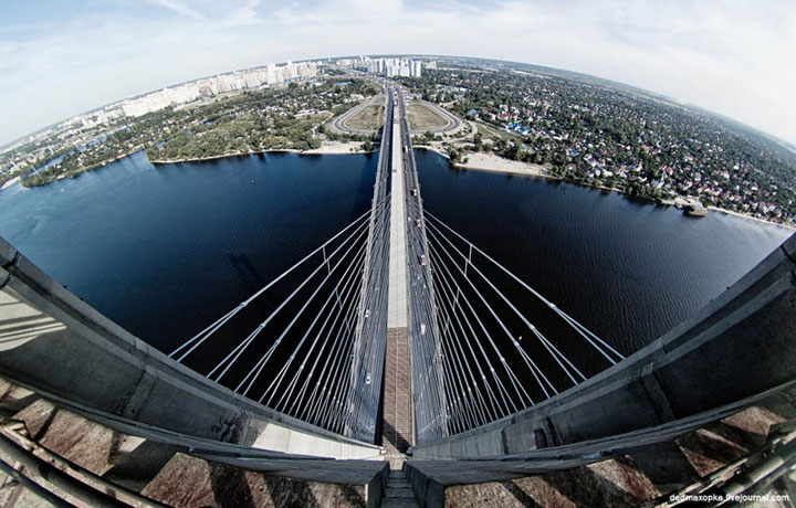 amazing photo taken from top of South bridge, Kiev, Ukraine