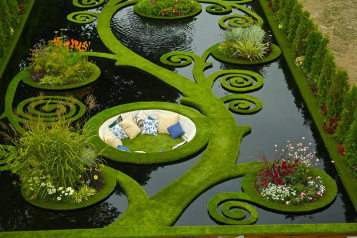 In a romantic pool garden in New Zealand