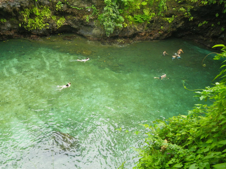 An Incredible Inground Natural Swimming Pool In The Middle Of Pacific