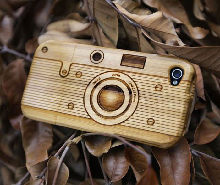 The iPhone cover with wooden hull-Irrestible iPhone Cover Designs