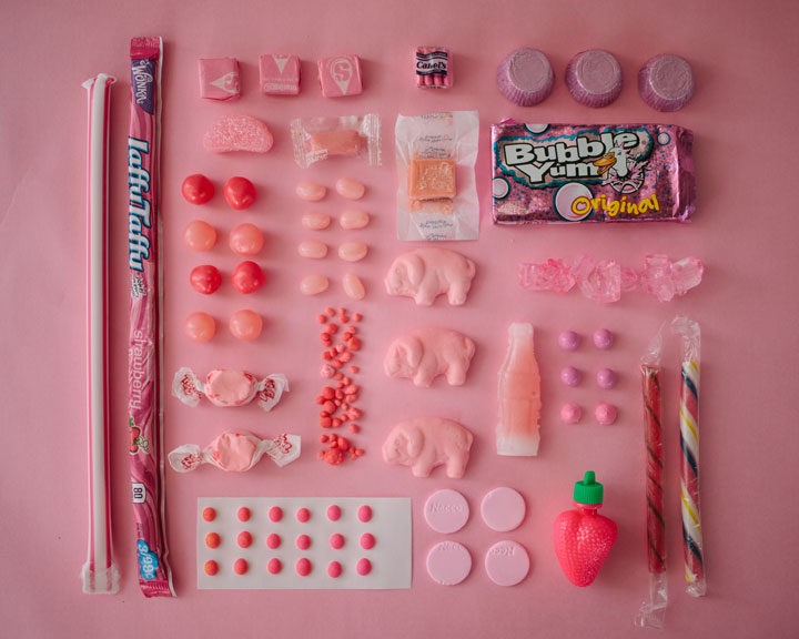 An artist Uses Matching Colors To Give A Dazzling Look To Everyday Objects-22
