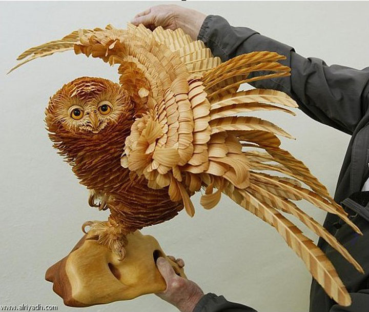 Amazing Lifelike Wooden Sculptures Made By russian sergei-16