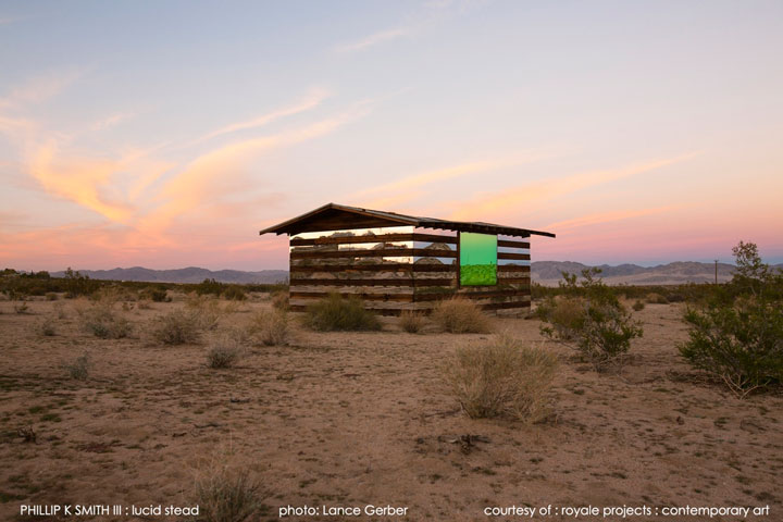 High Desert: An Invisible Hut In The Middle Of The Californian Desert-10