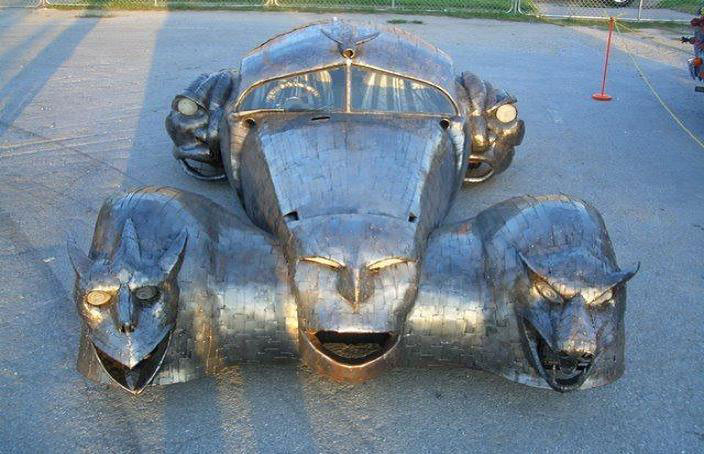 Top 22 Unusual And Crazy Cars That will not go unnoticed-10