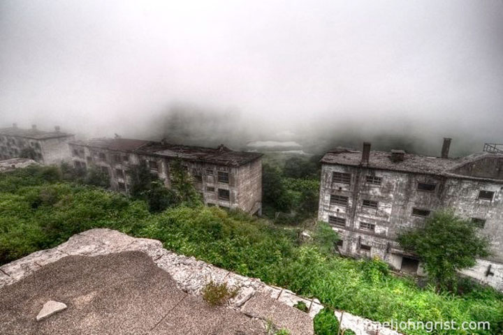 Ghostly mining town of Matsuo in Japan -The 10 Most Scary Places On The Earth-17