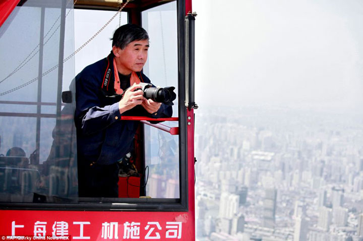 The Beauty Of Shanghai Revealed From A Crane At Height Of 600 Meters-15
