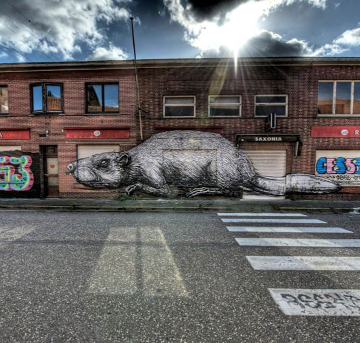 An Abandoned Flemish City Becomes A Giant Canvas Dedicated To Street Art (Photo Gallery)-4