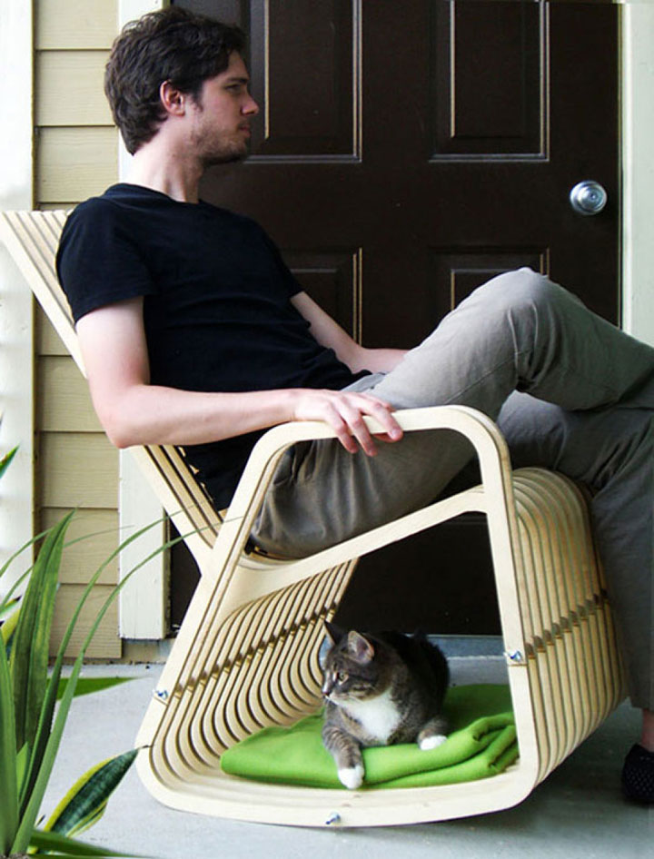 A chair for the cat-Furniture Designs To Make Your Apartment An Animal paradise-5