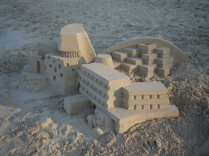 Geometric Sand Castles That Are True Architectural Masterpieces -10
