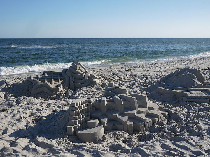 Geometric Sand Castles That Are True Architectural Masterpieces -15