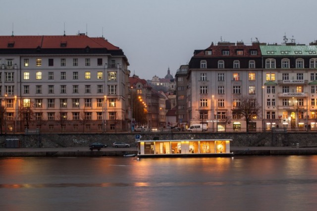 Port X Home in Prague Ready for Exhibition Developed by a Czech Firm on the Back of a River