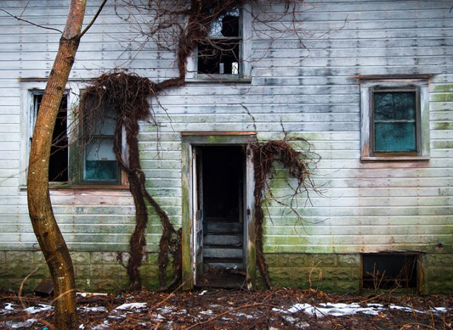 Empty Spaces: A Photographer Shares His Passion For Abandoned Places (Photo Gallery)-4