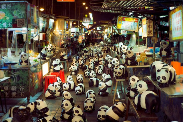 1600 Paper Mache Pandas Invade The City Of Hong Kong-1