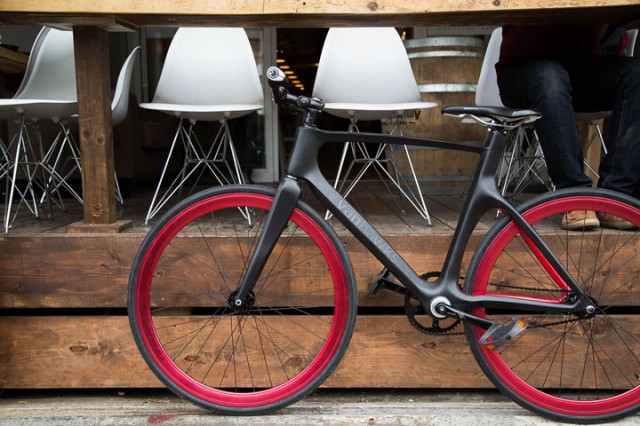 Valour: World's First Connected Bike To Warn You Of Dangers Of Road-1