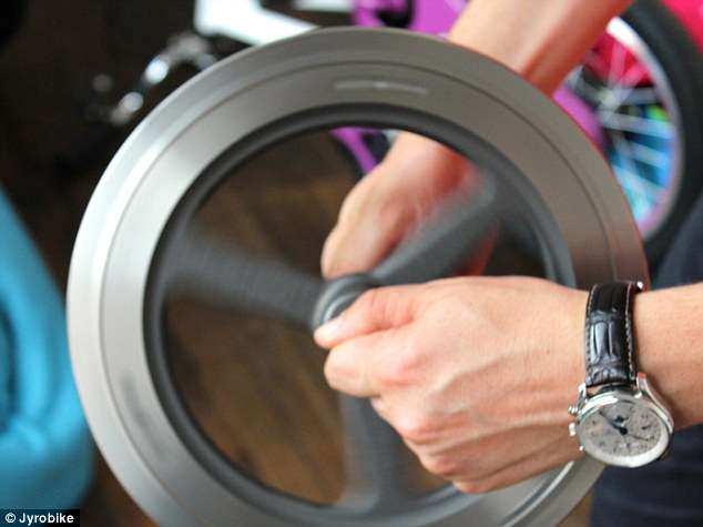 gyroscopic force to stable the bike
