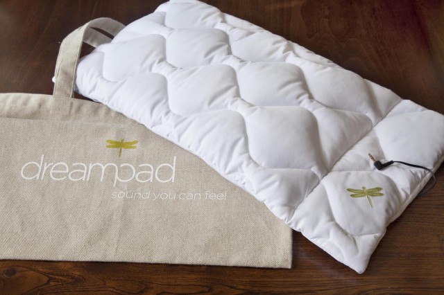 Dreampad: Fall Asleep Listening To Your Favorite Music And Without Disturbing Your Partner-1