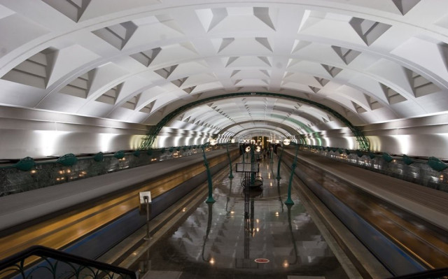 Slavyansky Bulvar station in Moscow, Russia-25 Most Beautiful Subway Stations Around The World (Photo Gallery)-12