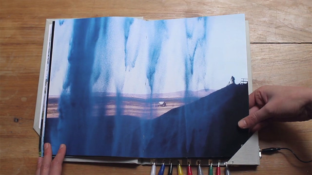 This Mindblowing Book Album Lets You See And Hear Landscapes Of Iceland-2