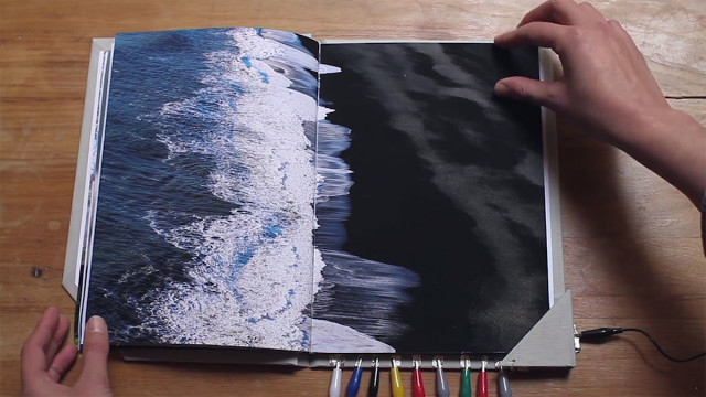 This Mindblowing Book Album Lets You See And Hear Landscapes Of Iceland-5