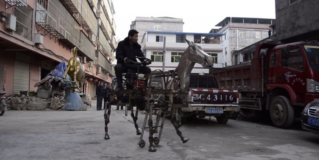 A Chinese Man Makes A Mechanical Horse To Walk In The Street-5