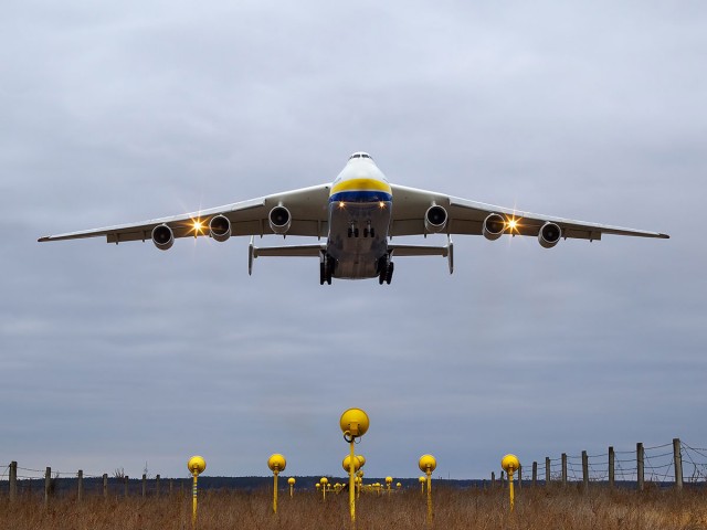 Antonov AN-225 world's largest transport aircraft-15