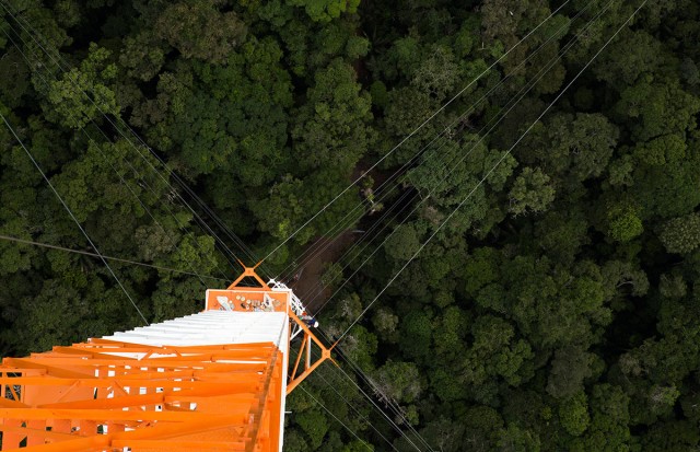Discover This Gigantic Meteorological Tower Erected In Amazon Rainforest-10