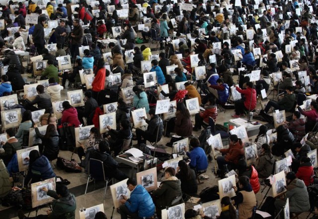 20 Mind Blowing Photos From Dreaded Chinese University Entrance Exam-