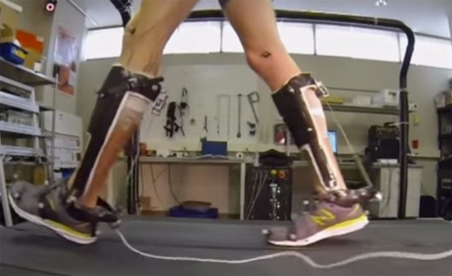 People With Reduced Mobility Can Use This Revolutionary Exoskeleton To Walk-5