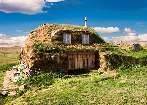 16 Mystical But Real Houses Where You'd Love To Live-20