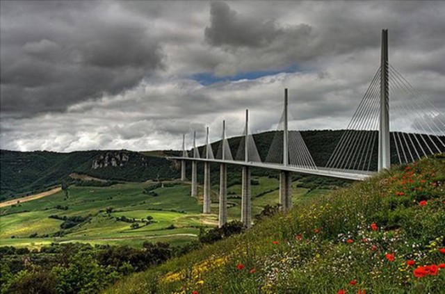 Millau-Viaduct-Bridge-Millau-Beautiful-France