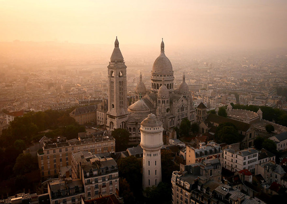 The Sacré-Coeur, Paris-21 Most Beautiful Places Photographed By Drones Where Overflight Is Illegal Today-15