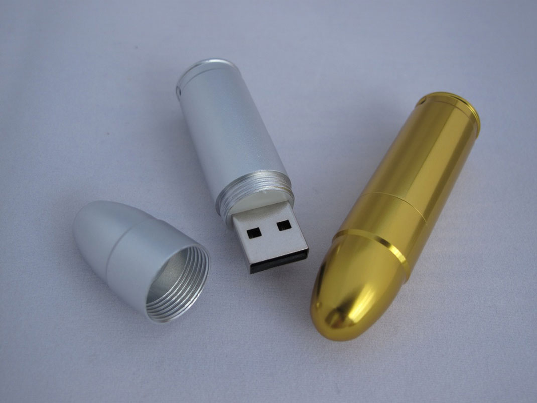 15 Most Surprising USB Designs From The Geek World-11