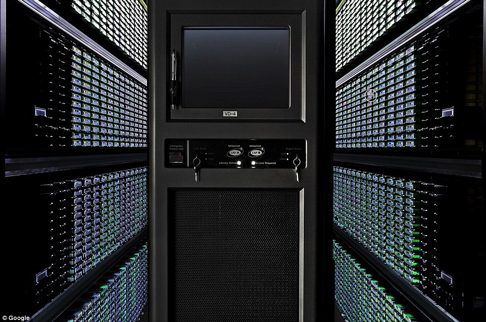 One of Google's server farms in silicon valley, Google Gives A Rare Glimpse Into Its Gigantic Network Infrasture Used To Provide Its Various Services-1