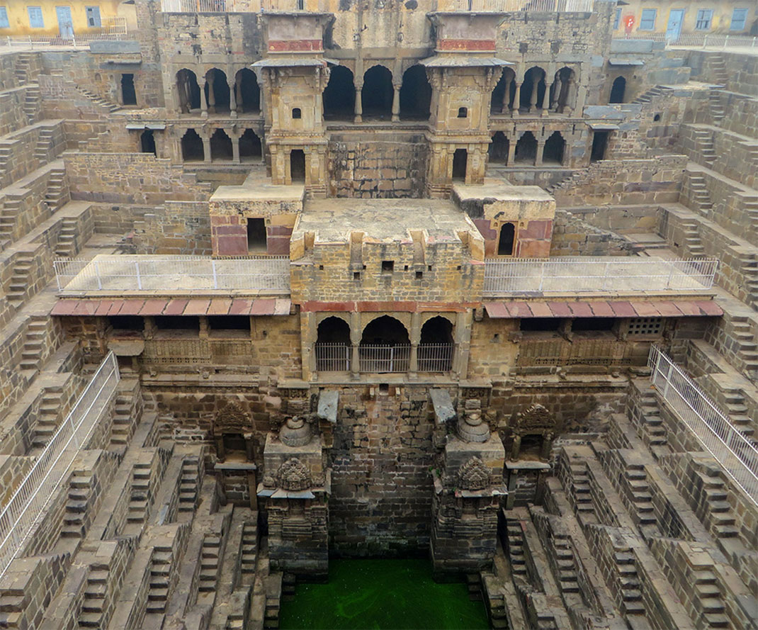 Admire These 2000 Year Old Somptous Buildings In India Destined To Disappear-9