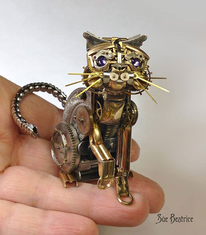 Amazing Life Like Sculptures Made From The Old Watch Parts-11